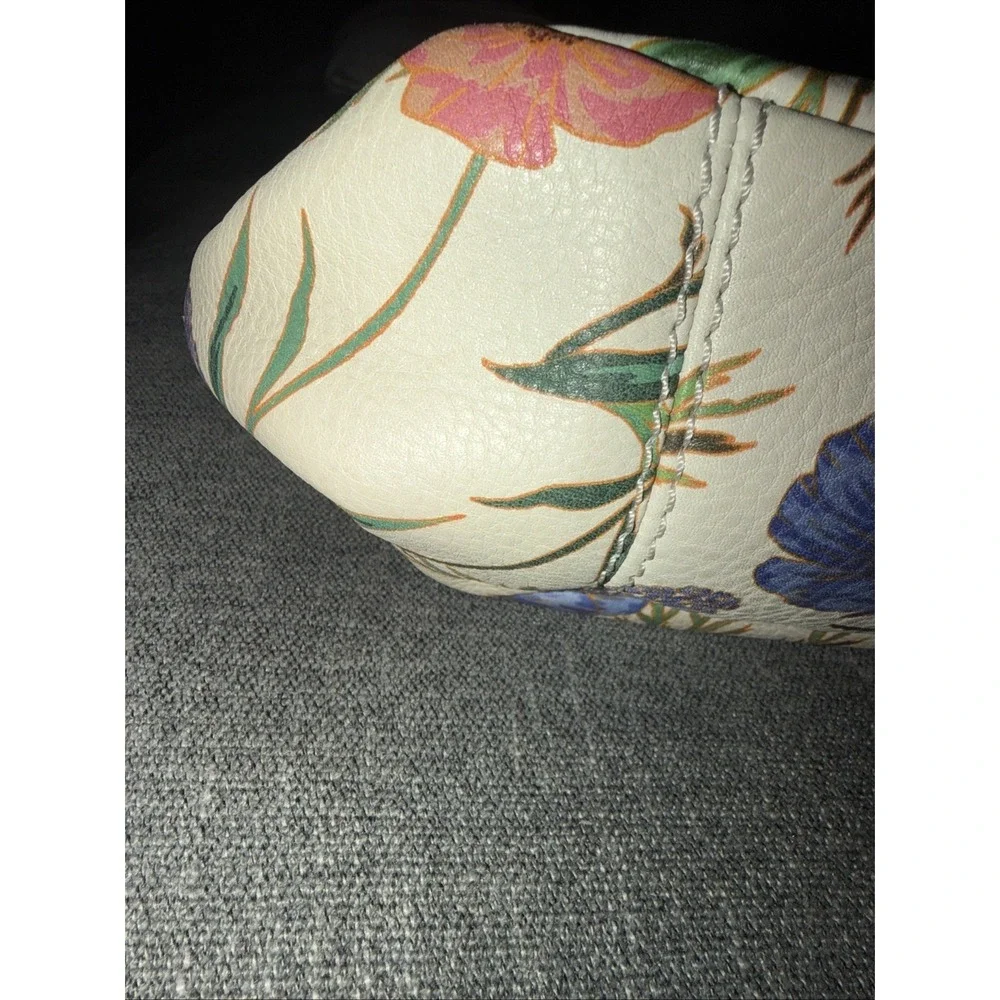 Kate Spade Kingston Drive Blossom Vivian Cream Multi Floral Leather Purse